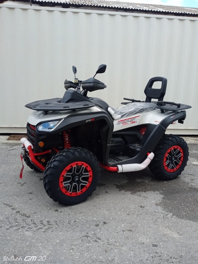 SEGWAY SNARLER 570 4X4 ATV