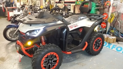 SEGWAY SNARLER 570 4X4 ATV