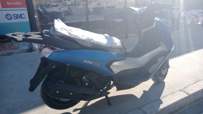 ARORA ZRX 200 SCOOTER